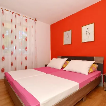 Apartmán Alduk With Terrace And The Sea View Trogir