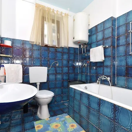 شقة Alduk With Terrace And The Sea View *