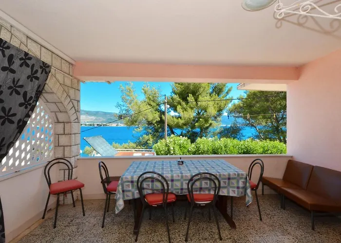 Daire Alduk With Terrace And The Sea View