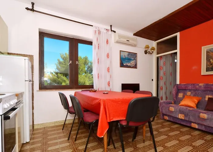Daire Alduk With Terrace And The Sea View *