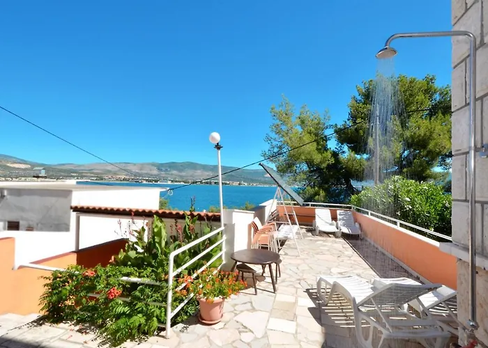 Alduk With Terrace And The Sea View Trogir