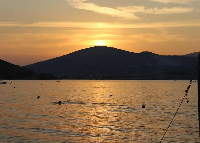 Alduk With Terrace And The Sea View Trogir