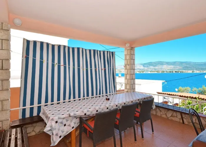 Alduk With Terrace And The Sea View * Trogir