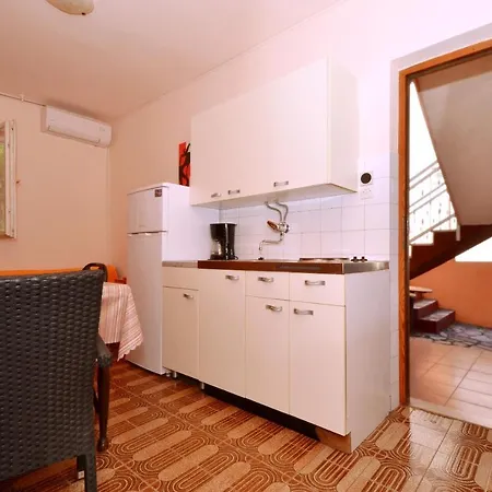 Appartement Alduk With Terrace And The Sea View *